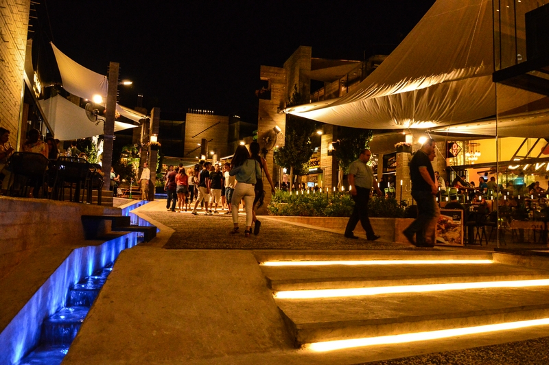 The Backyard Hazmieh on Saturday Night